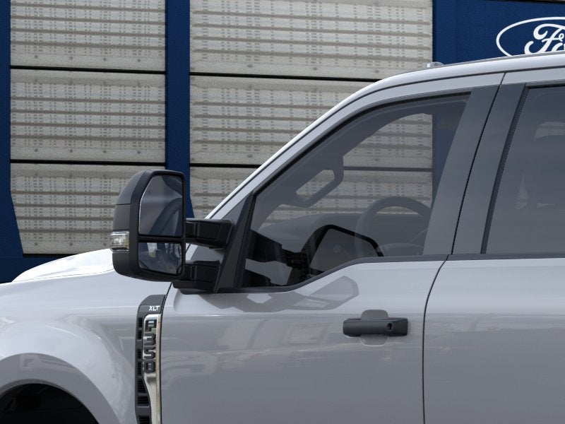 2026 Ford Super Duty F-350® XLT
