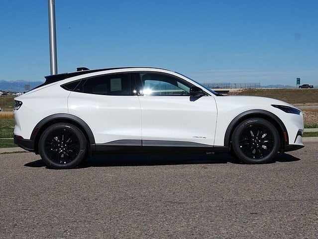 2025 Ford Mustang Mach-E Select