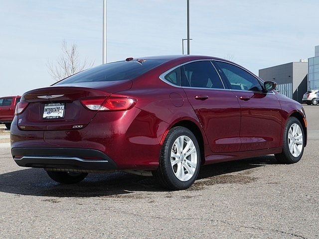 2015 Chrysler 200 Limited