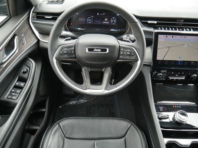 2023 Jeep Grand Cherokee L Limited 4WD