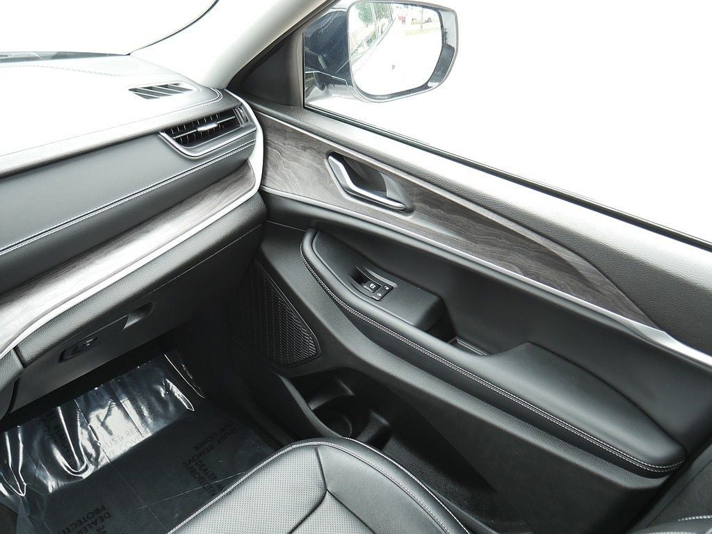 2023 Jeep Grand Cherokee L Limited 4WD