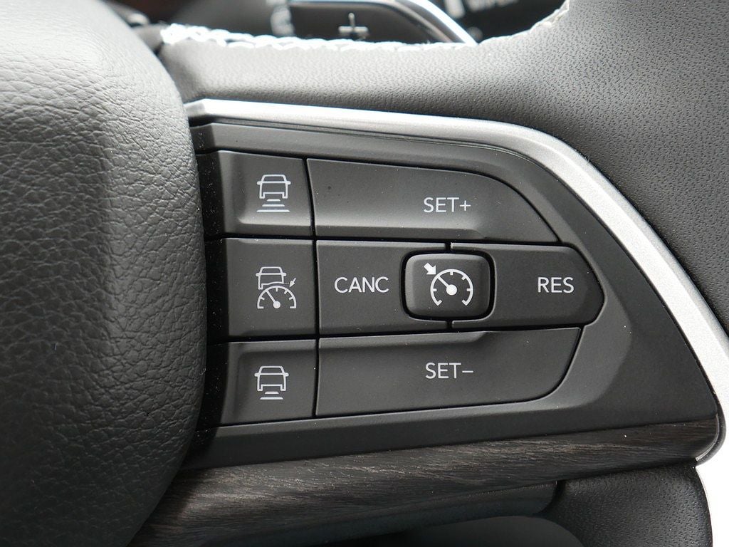 2023 Jeep Grand Cherokee L Limited 4WD