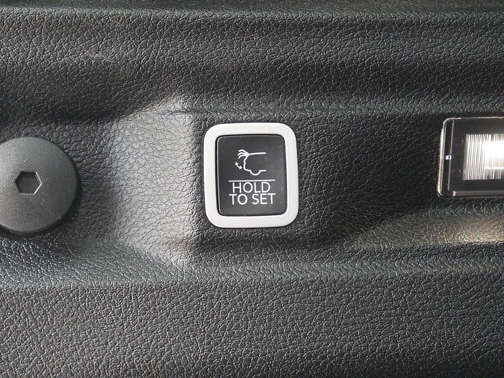 2023 Jeep Grand Cherokee L Limited 4WD