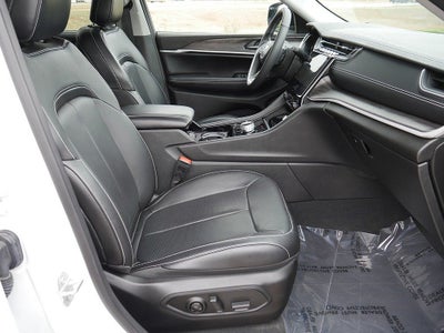 2023 Jeep Grand Cherokee L Limited 4WD