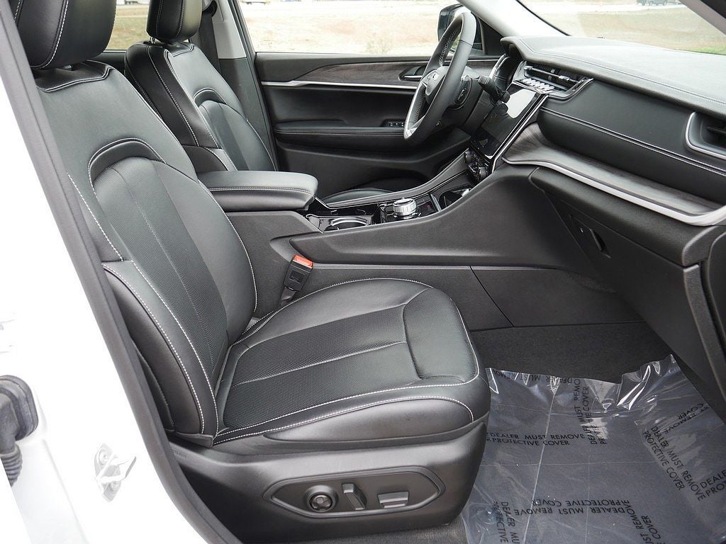 2023 Jeep Grand Cherokee L Limited 4WD