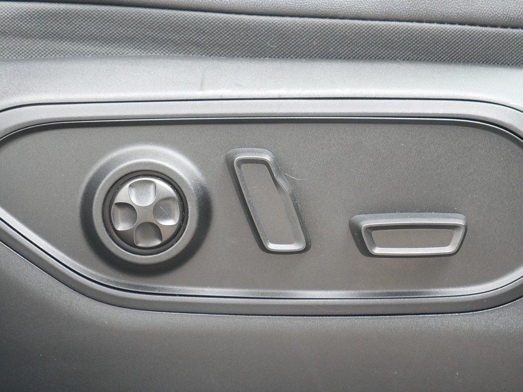 2023 Jeep Grand Cherokee L Limited 4WD