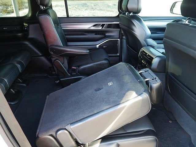 2024 Jeep Wagoneer Series II CARBIDE AWD