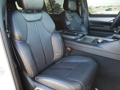 2024 Jeep Wagoneer Series II CARBIDE AWD