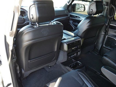 2024 Jeep Wagoneer Series II CARBIDE AWD