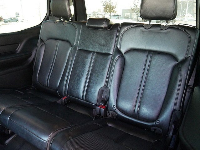 2024 Jeep Wagoneer Series II CARBIDE AWD