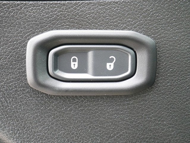 2023 Jeep Gladiator Mojave 6 SP MANUAL