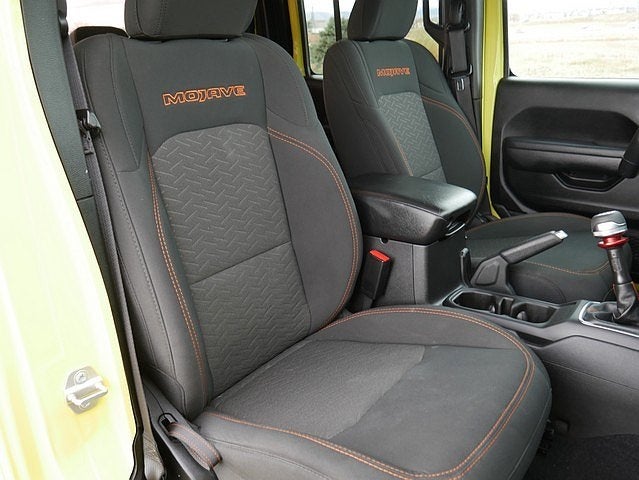 2023 Jeep Gladiator Mojave 6 SP MANUAL