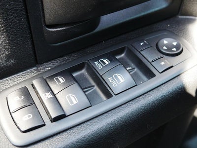 2013 RAM 1500 Tradesman CREW 5.7