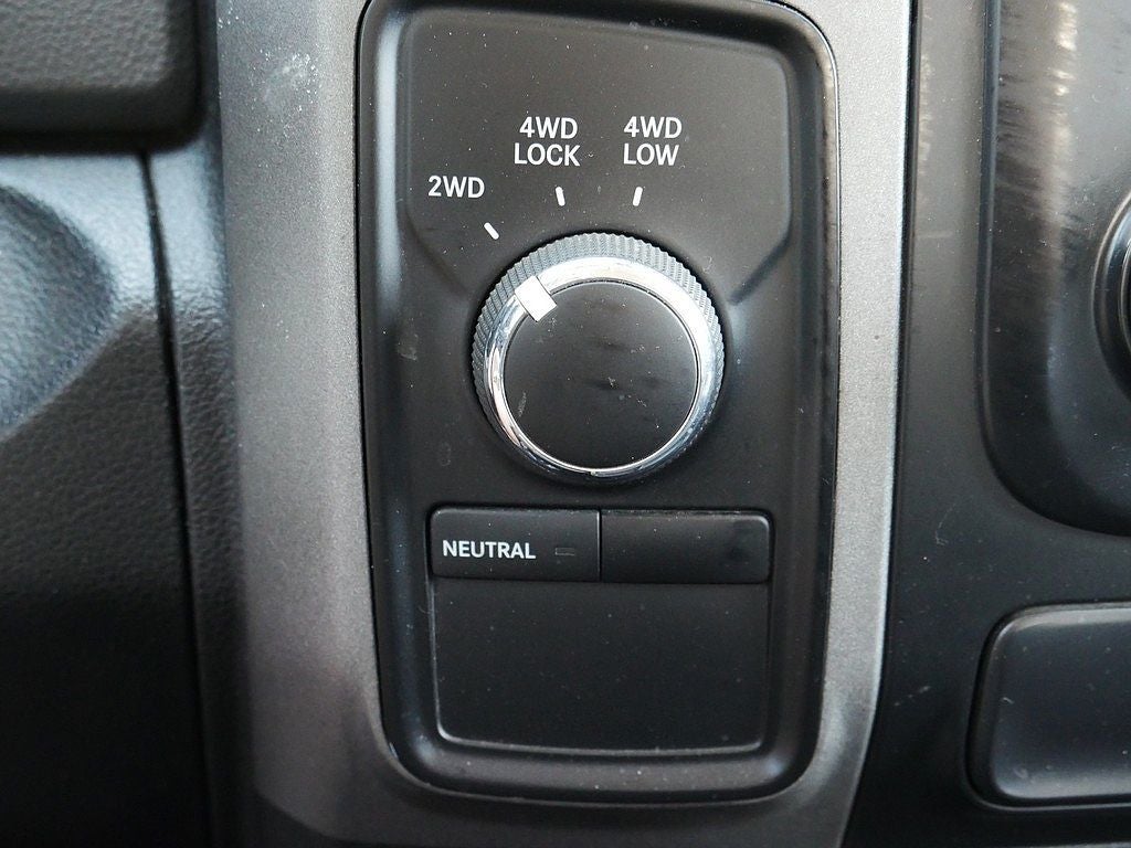 2013 RAM 1500 Tradesman CREW 5.7