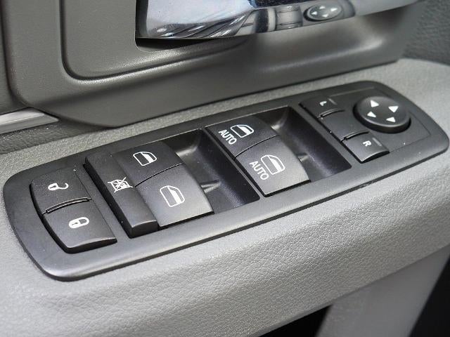2016 RAM 1500 Big Horn CREW 3.0
