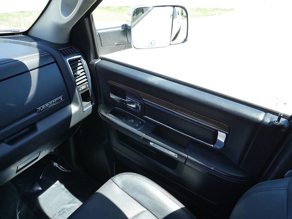 2016 RAM 1500 Laramie CREW 5.7