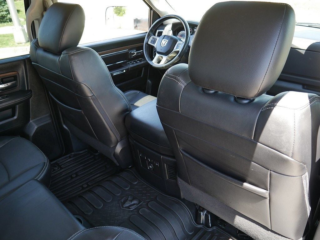 2016 RAM 1500 Laramie CREW 5.7