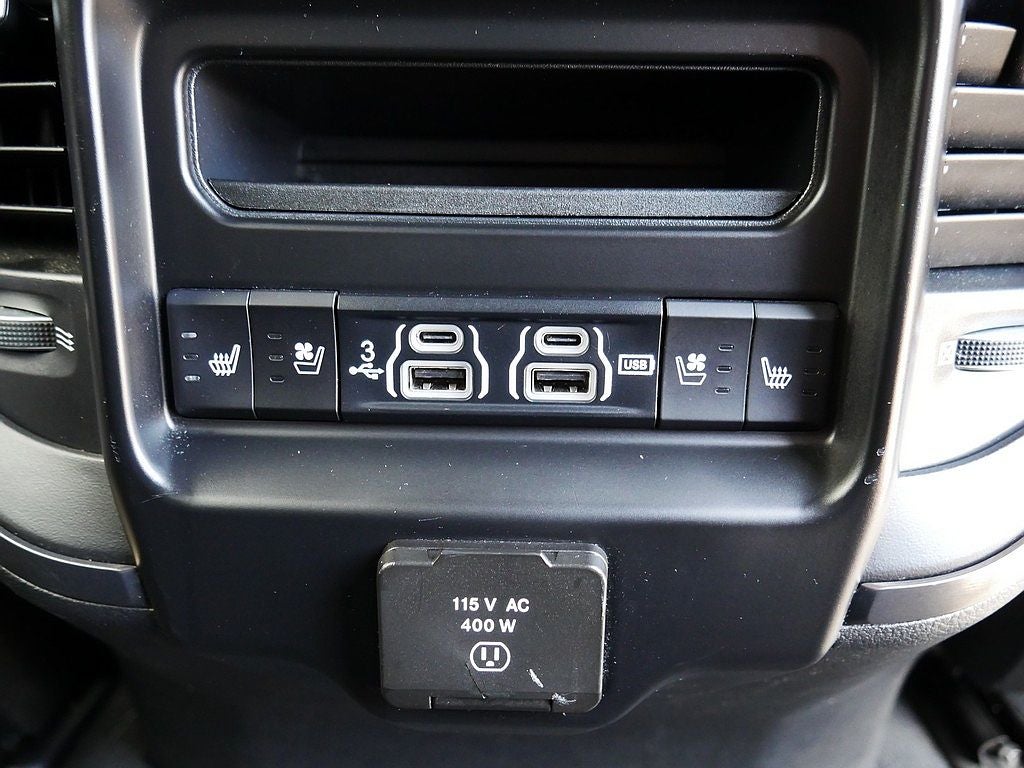 2019 RAM 1500 Limited CREW HEMI