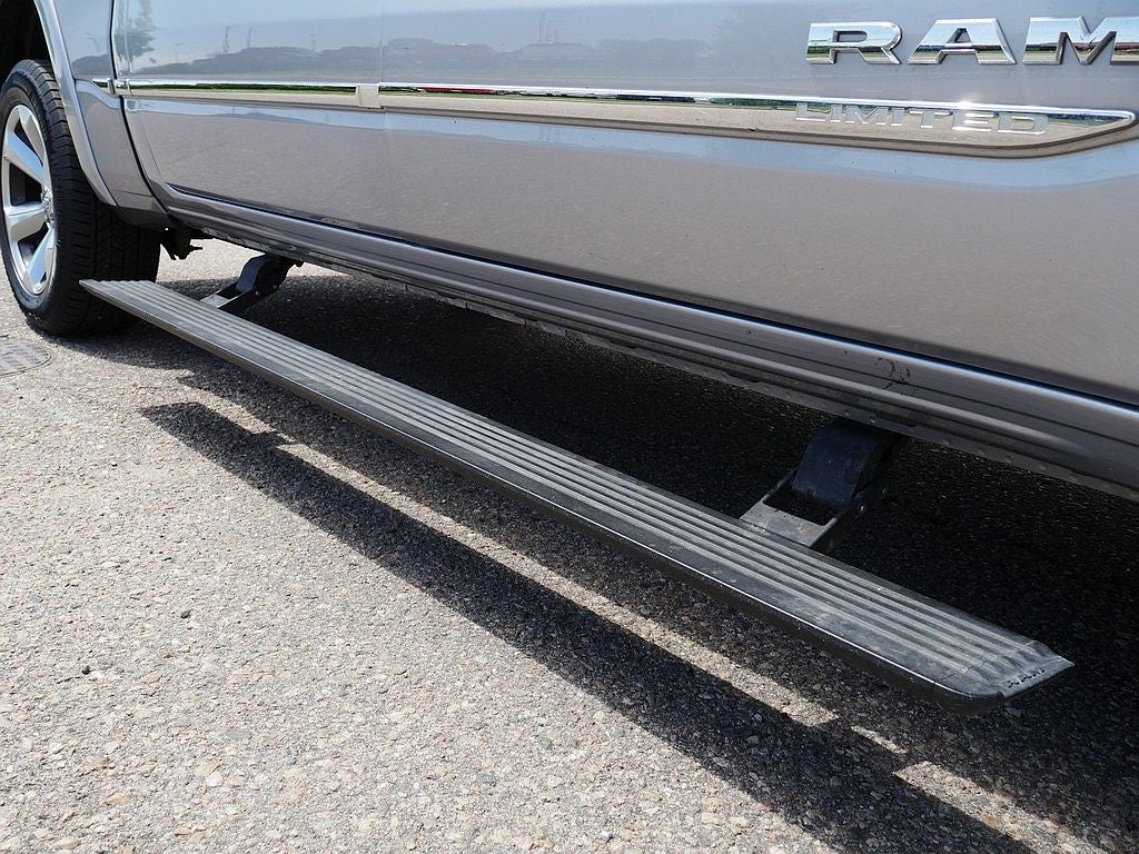 2019 RAM 1500 Limited CREW HEMI