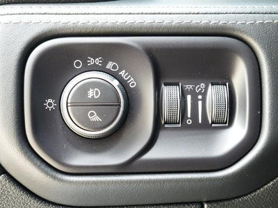 2019 RAM 1500 Limited CREW HEMI