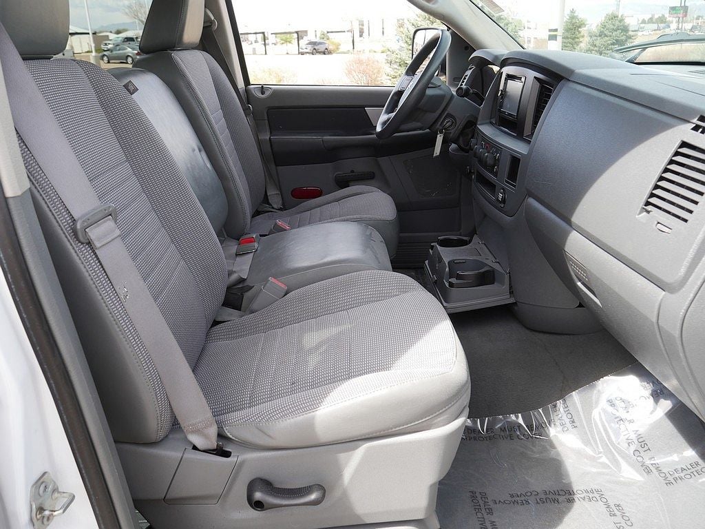 2008 Dodge Ram 1500 SLT QUAD CAB 5.7