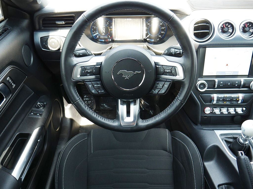 2022 Ford Mustang Mach 1