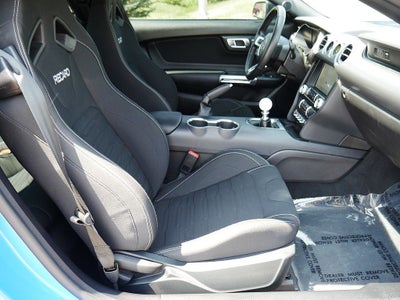 2022 Ford Mustang Mach 1