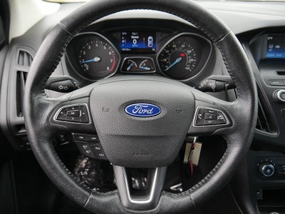 2016 Ford Focus SE Manual trans