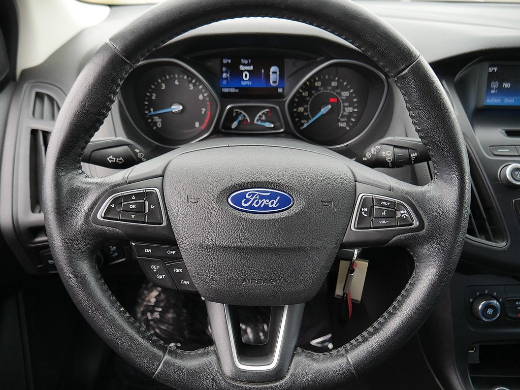 2016 Ford Focus SE Manual trans