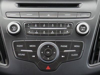 2016 Ford Focus SE Manual trans