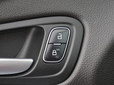 2016 Ford Focus SE Manual trans