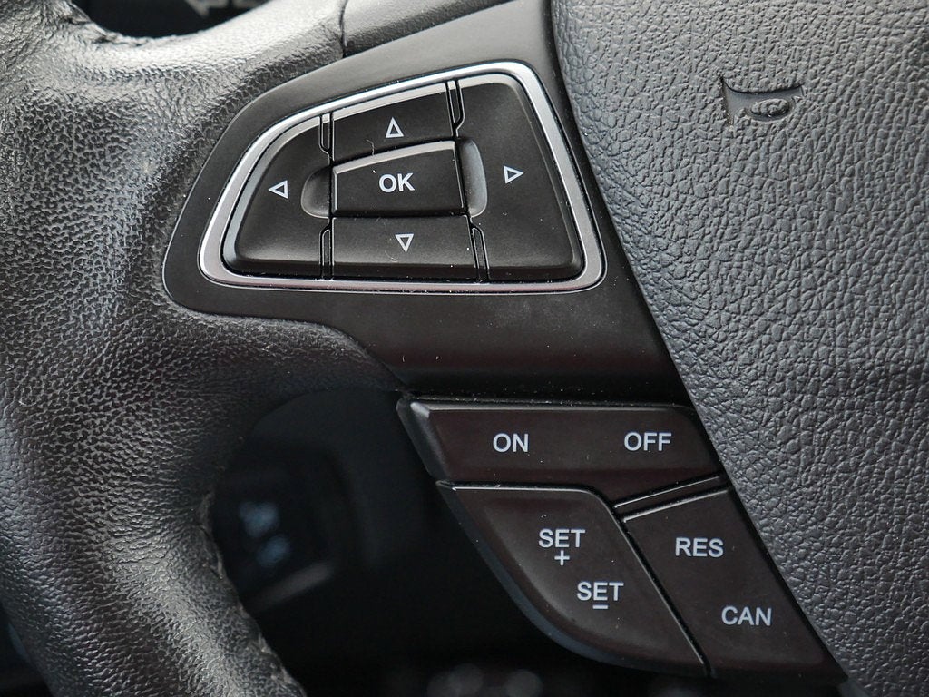 2016 Ford Focus SE Manual trans