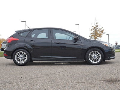 2016 Ford Focus SE Manual trans