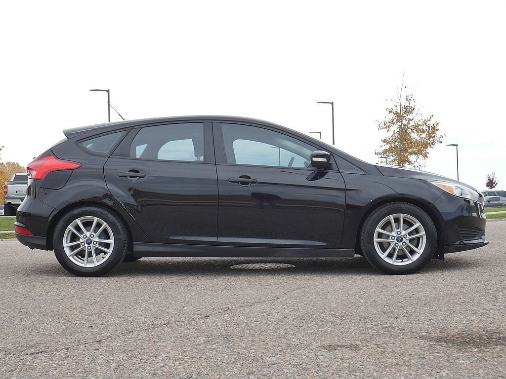 2016 Ford Focus SE Manual trans