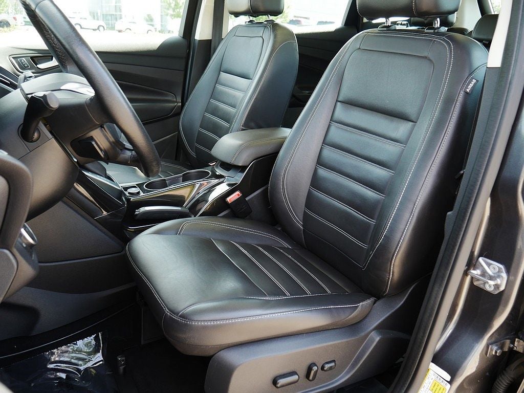 2017 Ford C-Max Energi Titanium