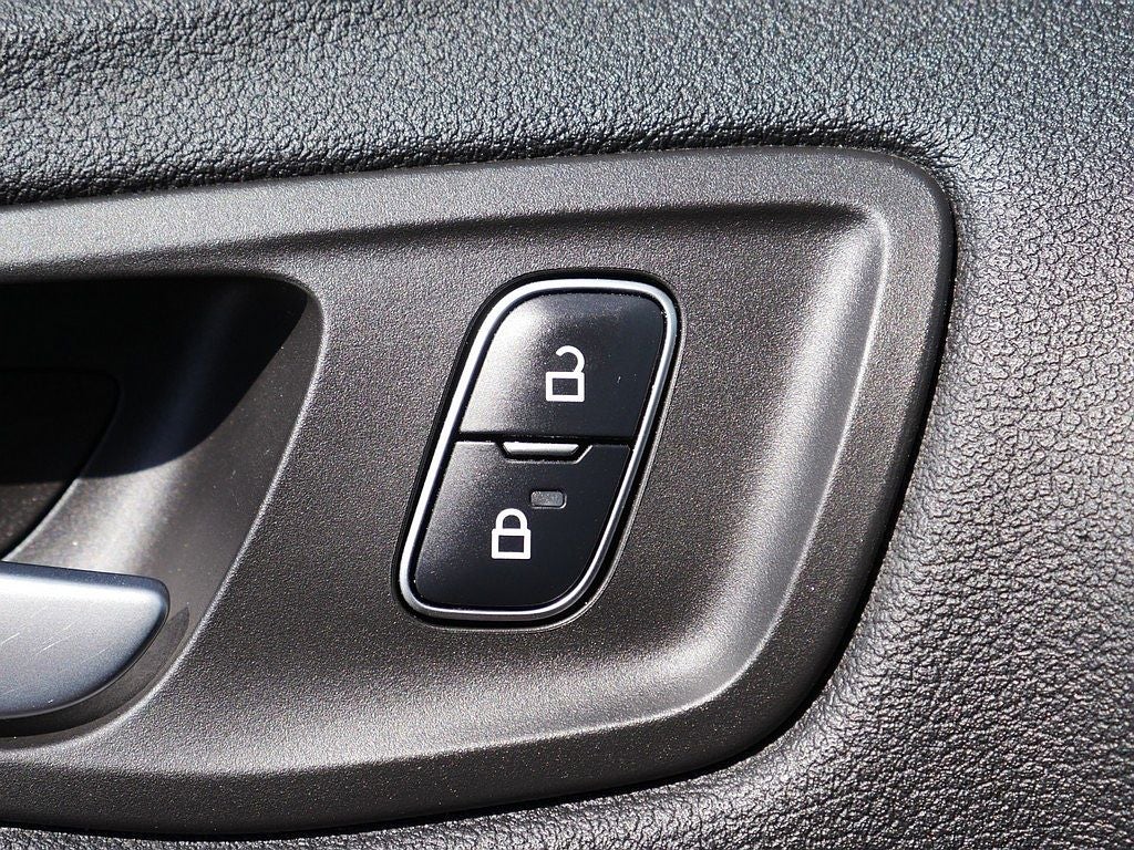 2017 Ford C-Max Energi Titanium