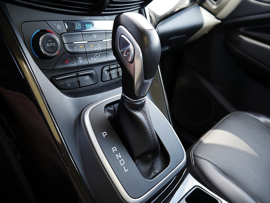 2017 Ford C-Max Energi Titanium