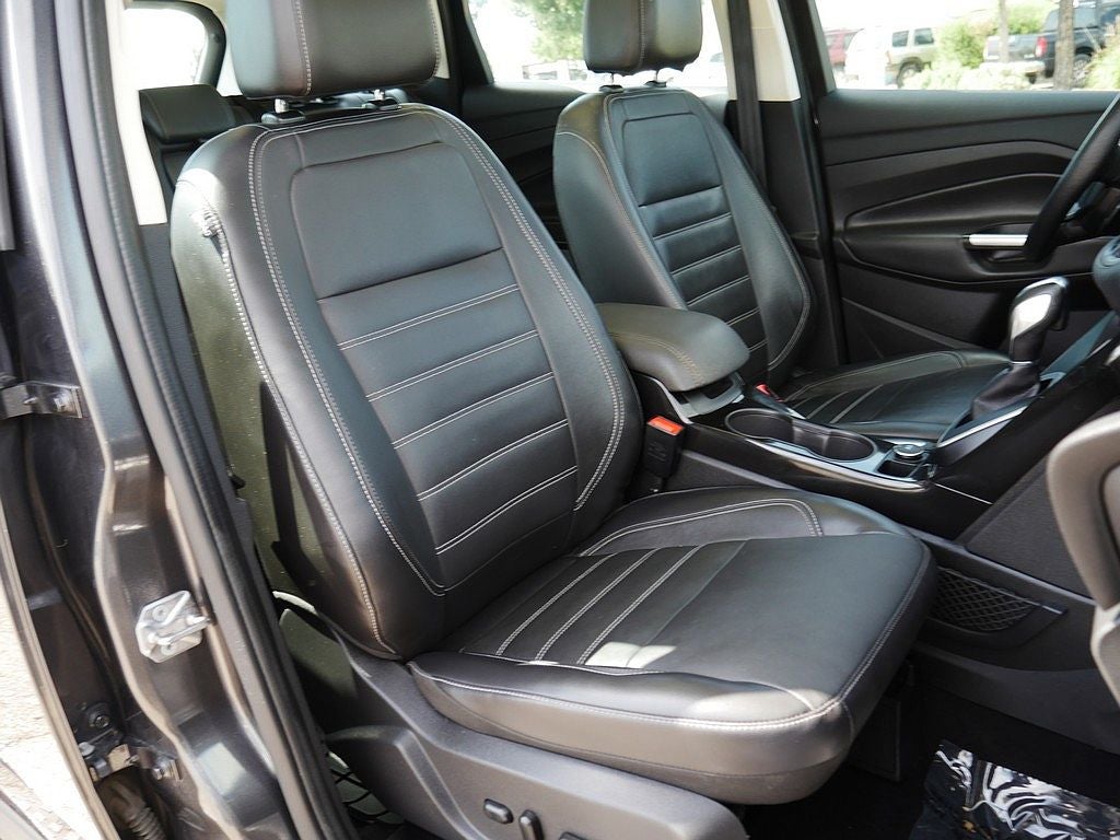 2017 Ford C-Max Energi Titanium