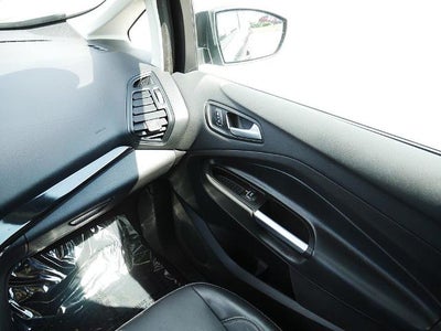 2017 Ford C-Max Energi Titanium