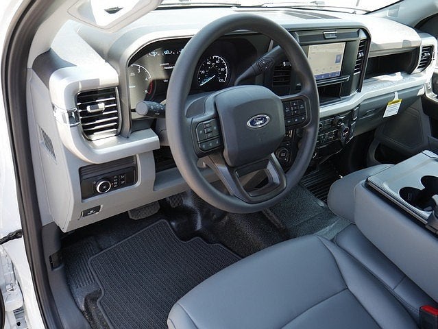 2025 Ford F-350SD XL CAB 4WD