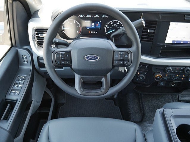 2025 Ford F-350SD XL CAB 4WD