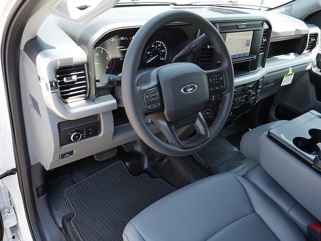 2025 Ford F-350SD XL CAB 4WD