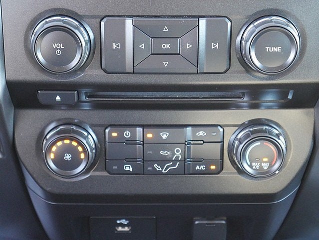 2017 Ford F-350SD XLT DRW 6.7 flat bed