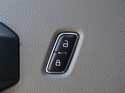 2017 Ford F-350SD XLT DRW 6.7 flat bed