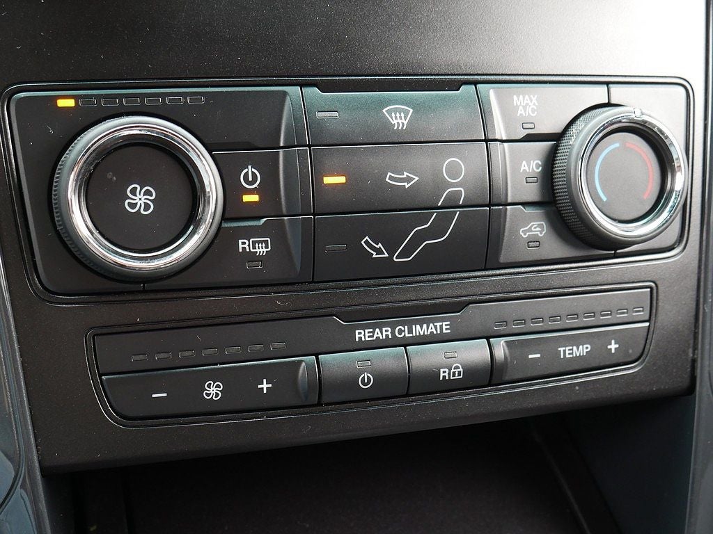 2018 Ford Explorer XLT AWD