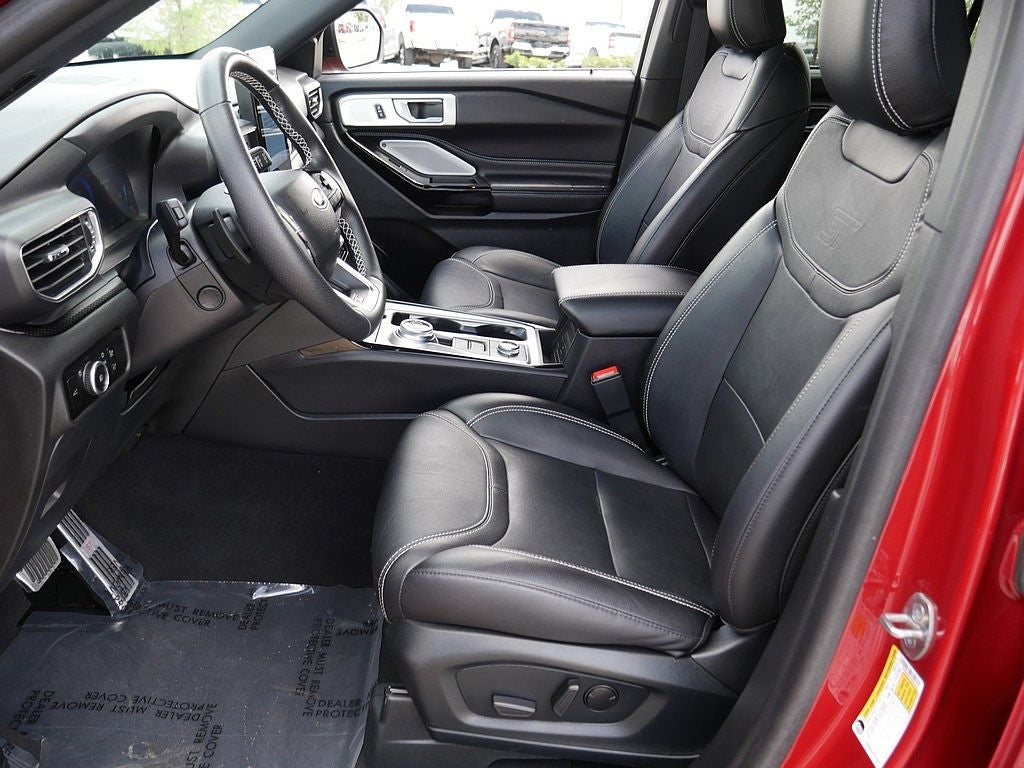 2023 Ford Explorer ST AWD