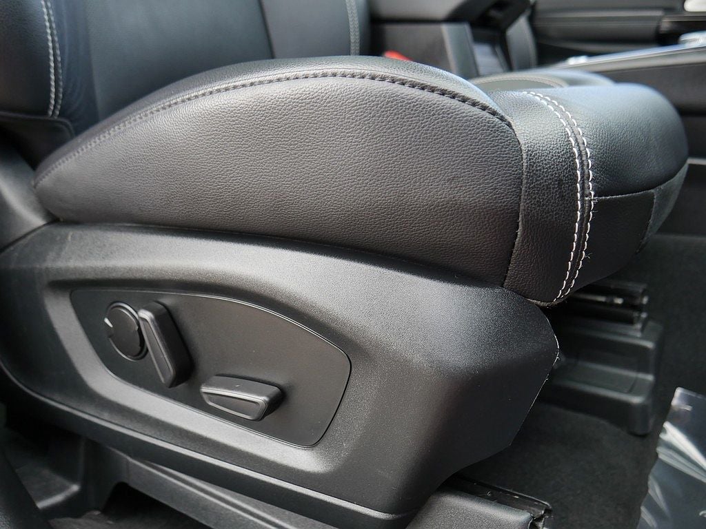 2023 Ford Explorer ST AWD