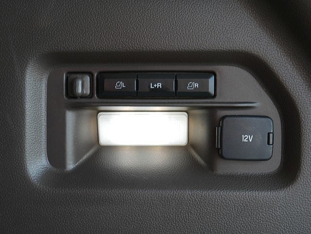 2021 Ford Explorer Platinum AWD