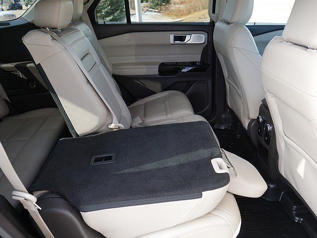 2021 Ford Explorer Platinum AWD