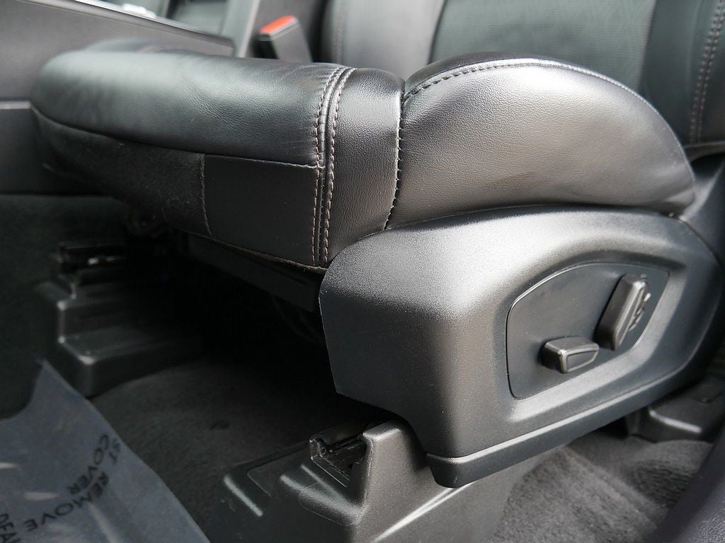 2022 Ford Explorer Platinum AWD